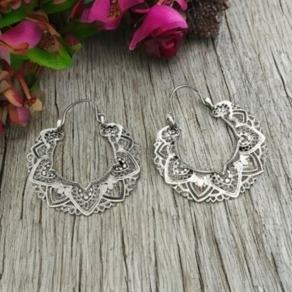 MODCLOTH ANTIQUED BOHO HOOPS 1